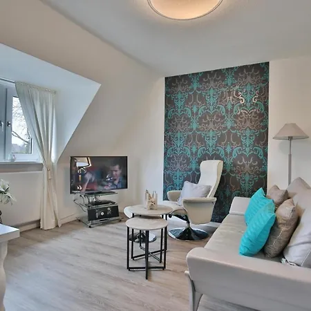 Haus Bergstrasse 21 Haus Bergstrasse 21 2 Glueck Ahoi Timmendorfer Strand